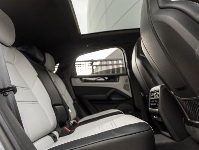 2025 Porsche Cayenne E-Hybrid Coupe