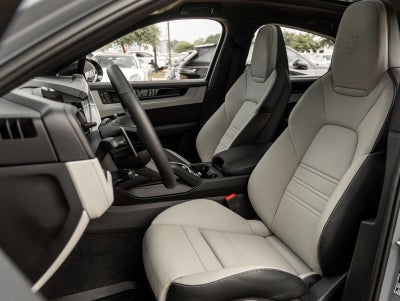 2025 Porsche Cayenne E-Hybrid Coupe