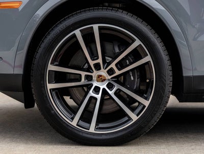 2025 Porsche Cayenne E-Hybrid Coupe