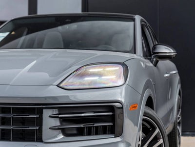 2025 Porsche Cayenne E-Hybrid Coupe
