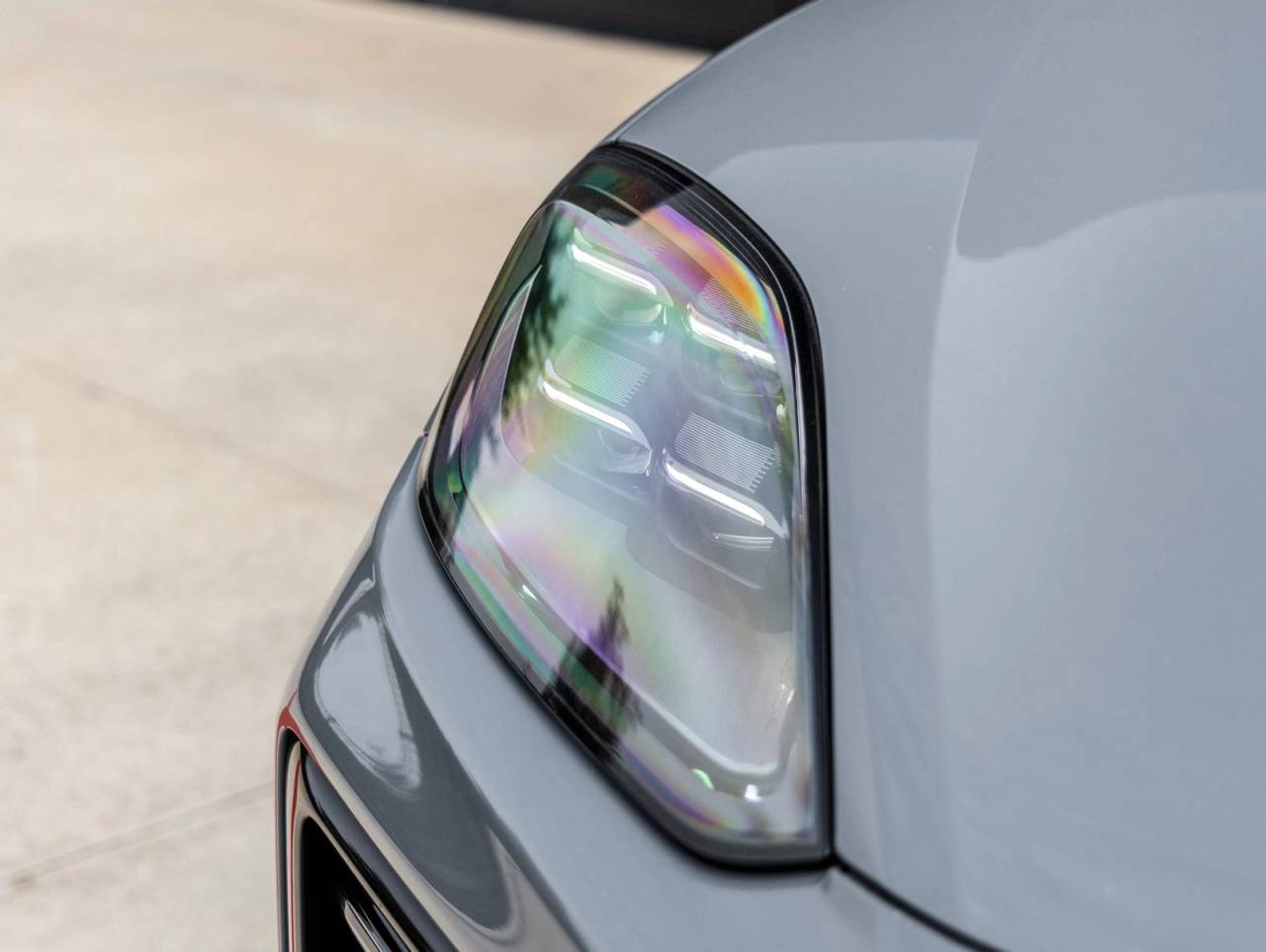 2025 Porsche Cayenne E-Hybrid Coupe