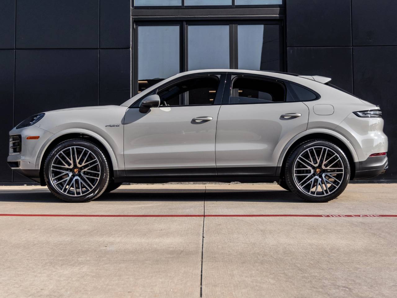2026 Porsche Cayenne Cayenne E-Hybrid Coupe