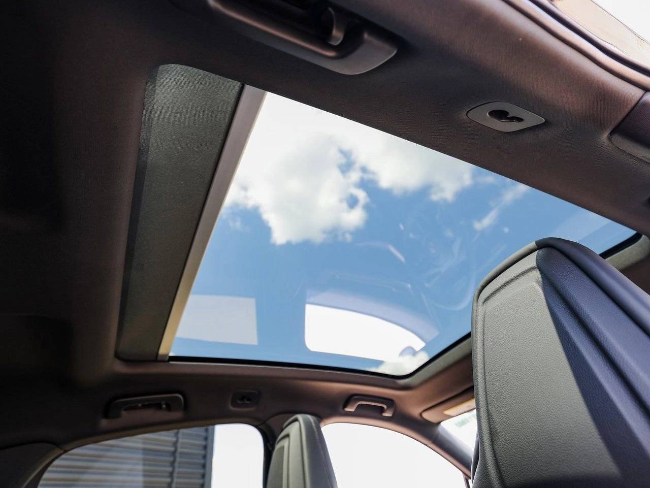 2025 Porsche Cayenne E-Hybrid Coupe