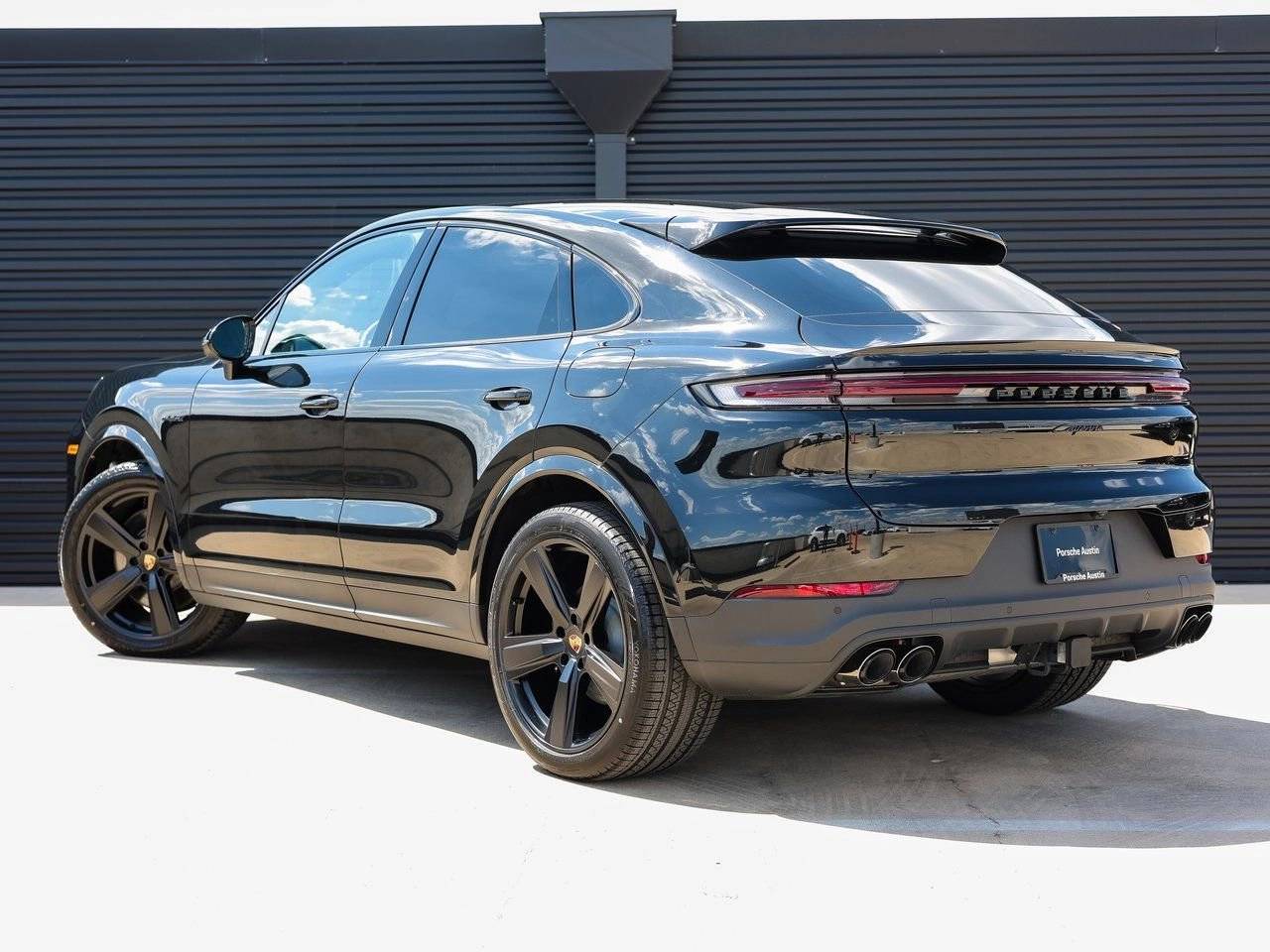 2025 Porsche Cayenne E-Hybrid Coupe