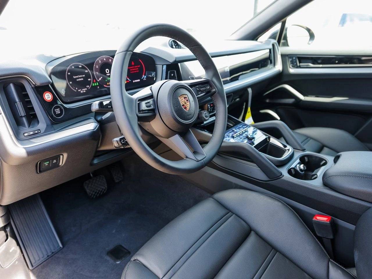 2025 Porsche Cayenne E-Hybrid Coupe