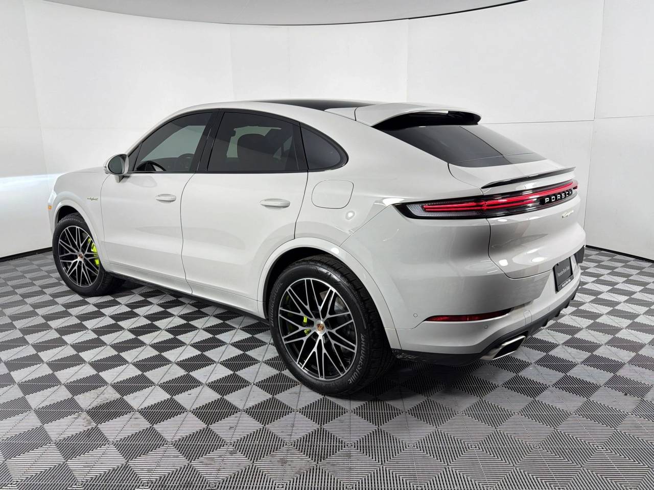 2026 Porsche Cayenne Cayenne E-Hybrid Coupe