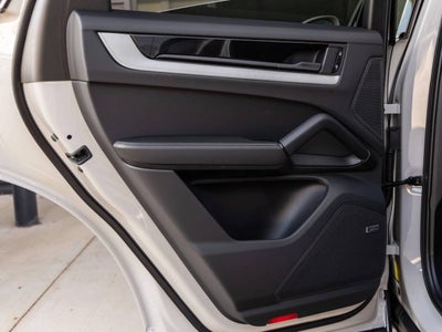 2026 Porsche Cayenne Cayenne E-Hybrid Coupe