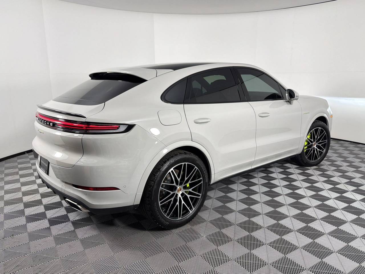 2026 Porsche Cayenne Cayenne E-Hybrid Coupe