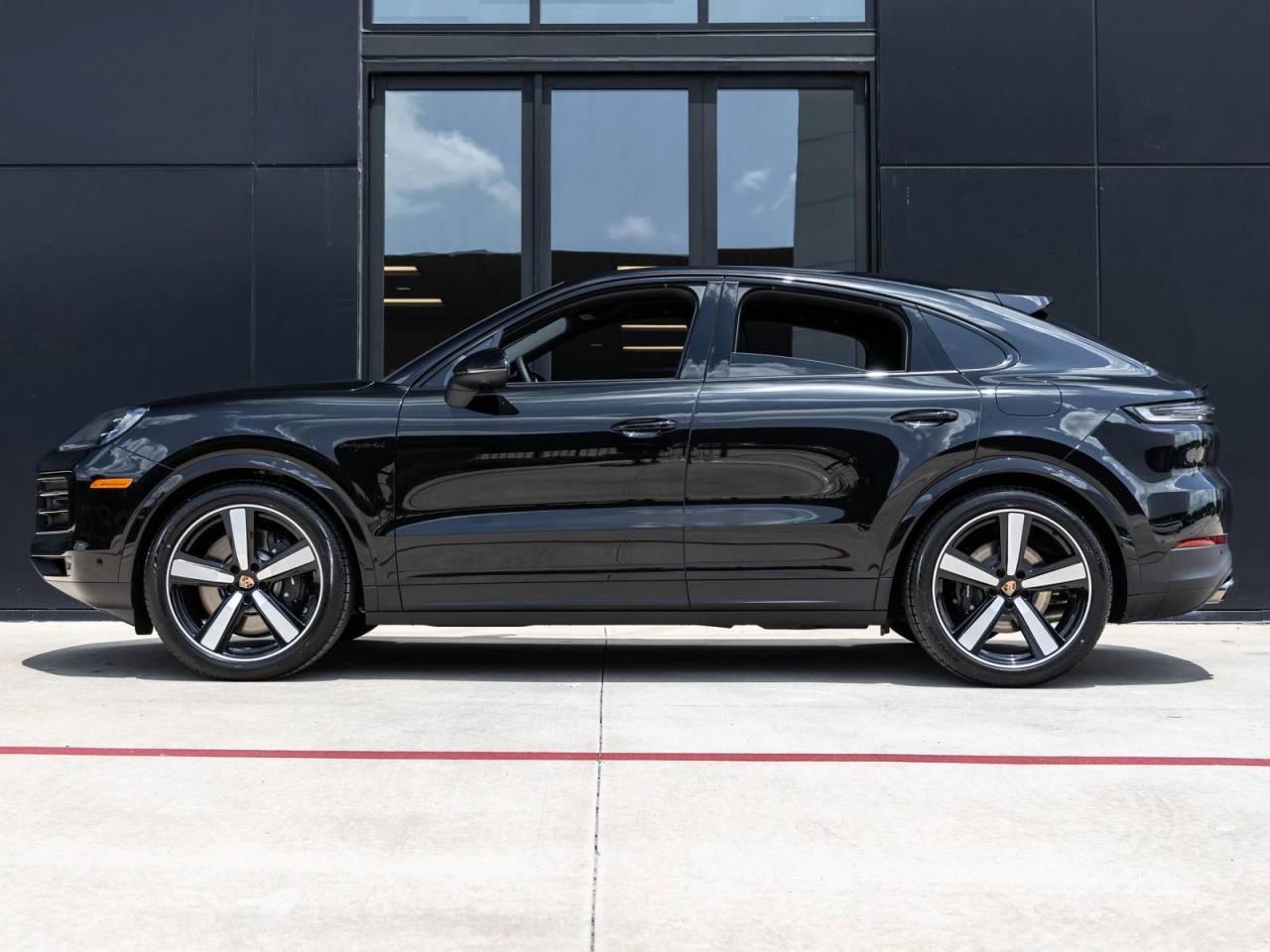 2025 Porsche Cayenne E-Hybrid Coupe