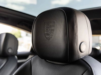 2025 Porsche Cayenne E-Hybrid Coupe