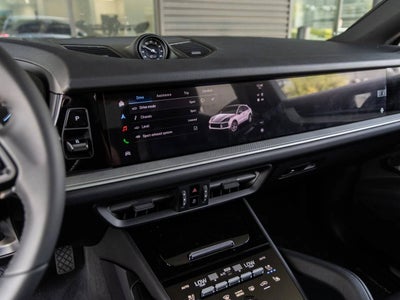 2025 Porsche Cayenne E-Hybrid Coupe