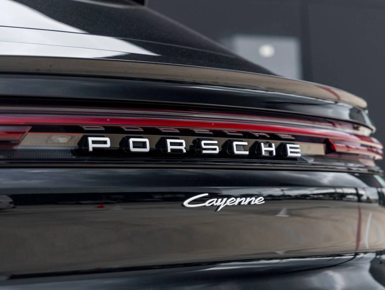 2026 Porsche Cayenne E-Hybrid Coupe