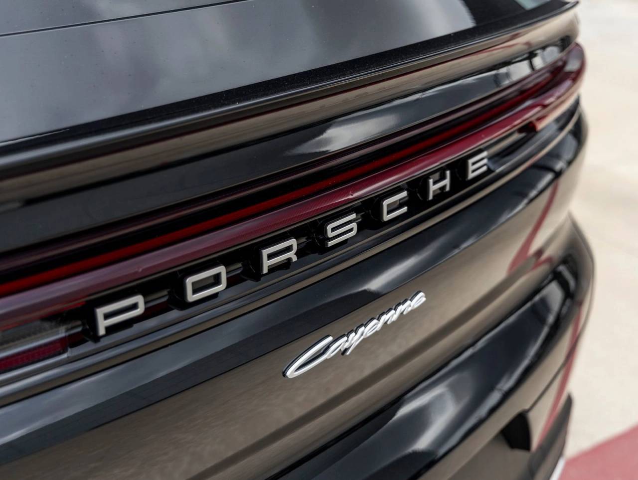 2026 Porsche Cayenne E-Hybrid Coupe