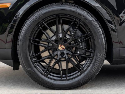 2026 Porsche Cayenne E-Hybrid Coupe