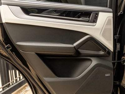 2026 Porsche Cayenne E-Hybrid Coupe