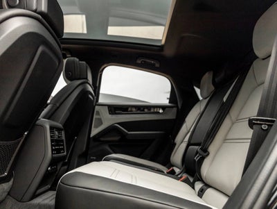 2026 Porsche Cayenne E-Hybrid Coupe