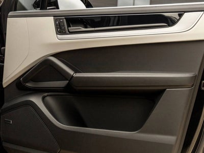 2026 Porsche Cayenne E-Hybrid Coupe