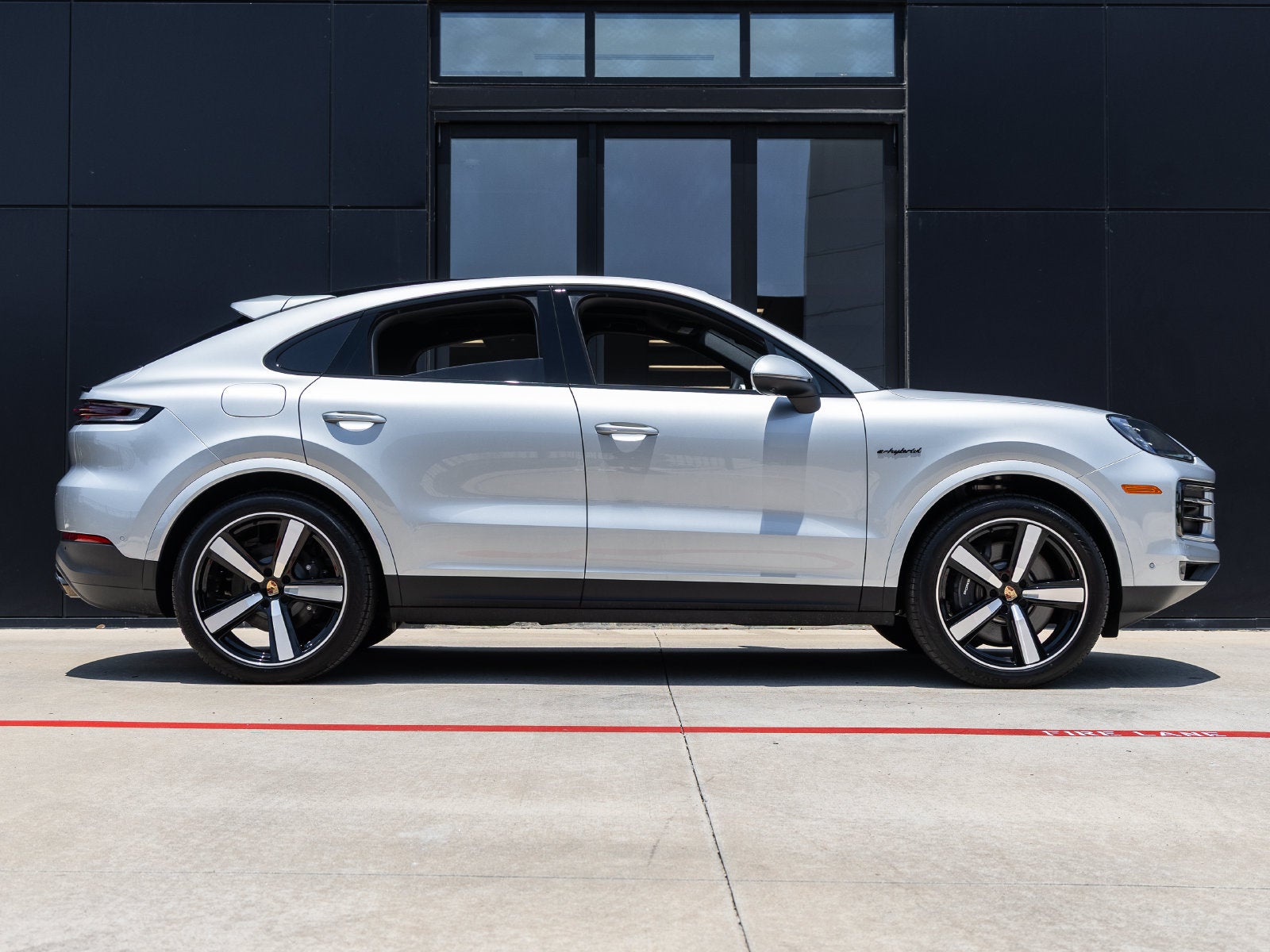 2025 Porsche Cayenne Cayenne E-Hybrid Coupe