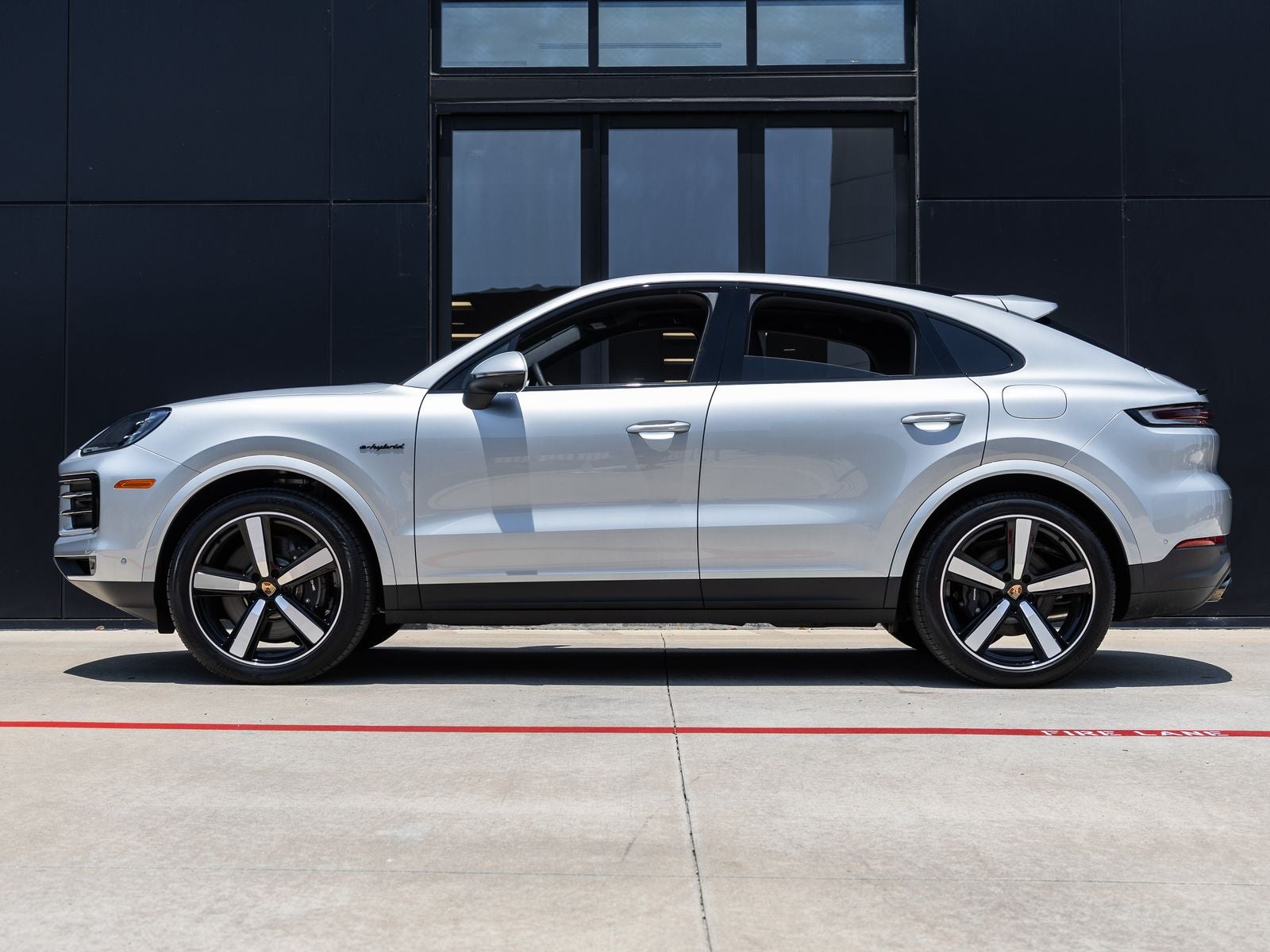 2025 Porsche Cayenne Cayenne E-Hybrid Coupe