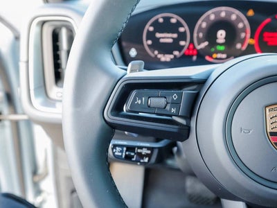 2025 Porsche Cayenne E-Hybrid Coupe