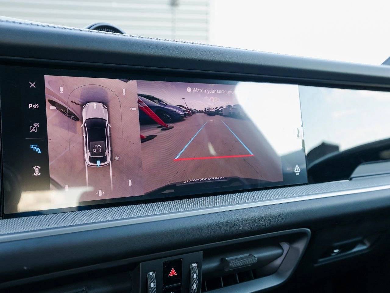 2025 Porsche Cayenne E-Hybrid Coupe