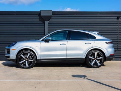 2025 Porsche Cayenne E-Hybrid Coupe