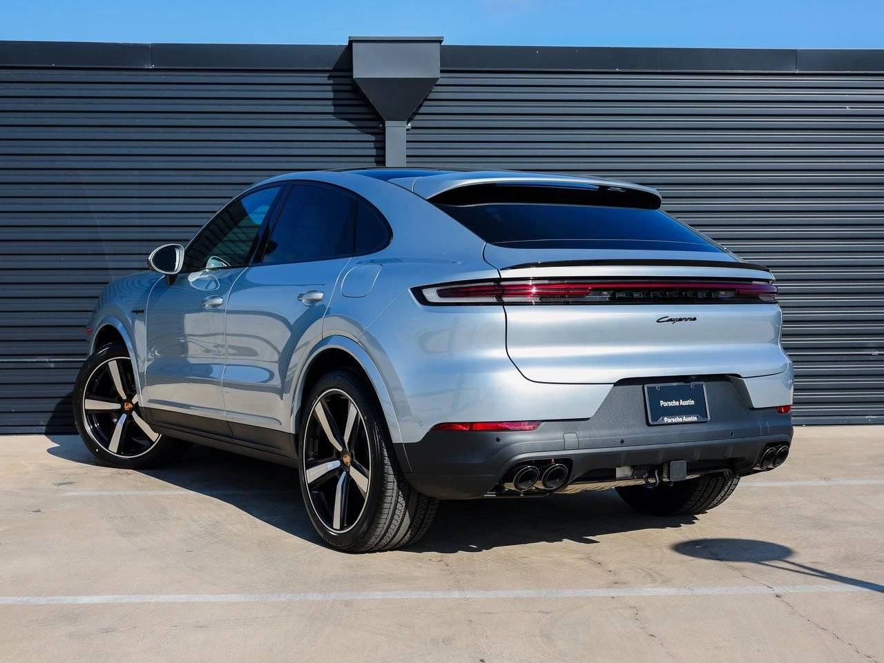 2025 Porsche Cayenne E-Hybrid Coupe