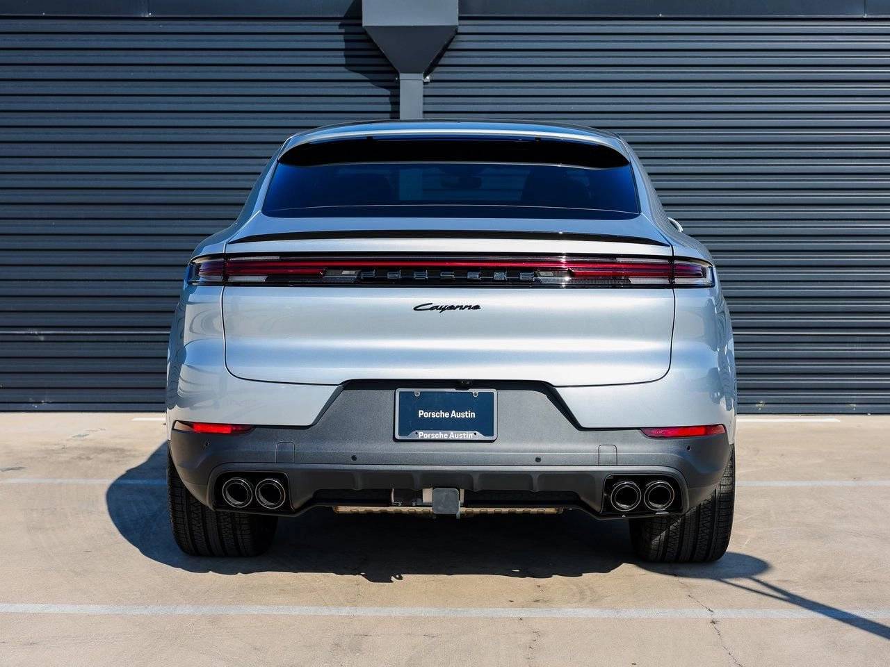 2025 Porsche Cayenne E-Hybrid Coupe