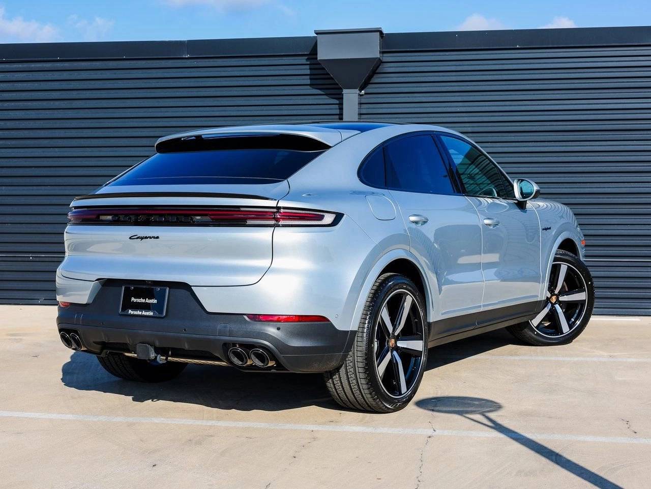 2025 Porsche Cayenne E-Hybrid Coupe