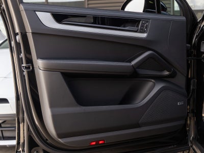 2026 Porsche Cayenne E-Hybrid Coupe