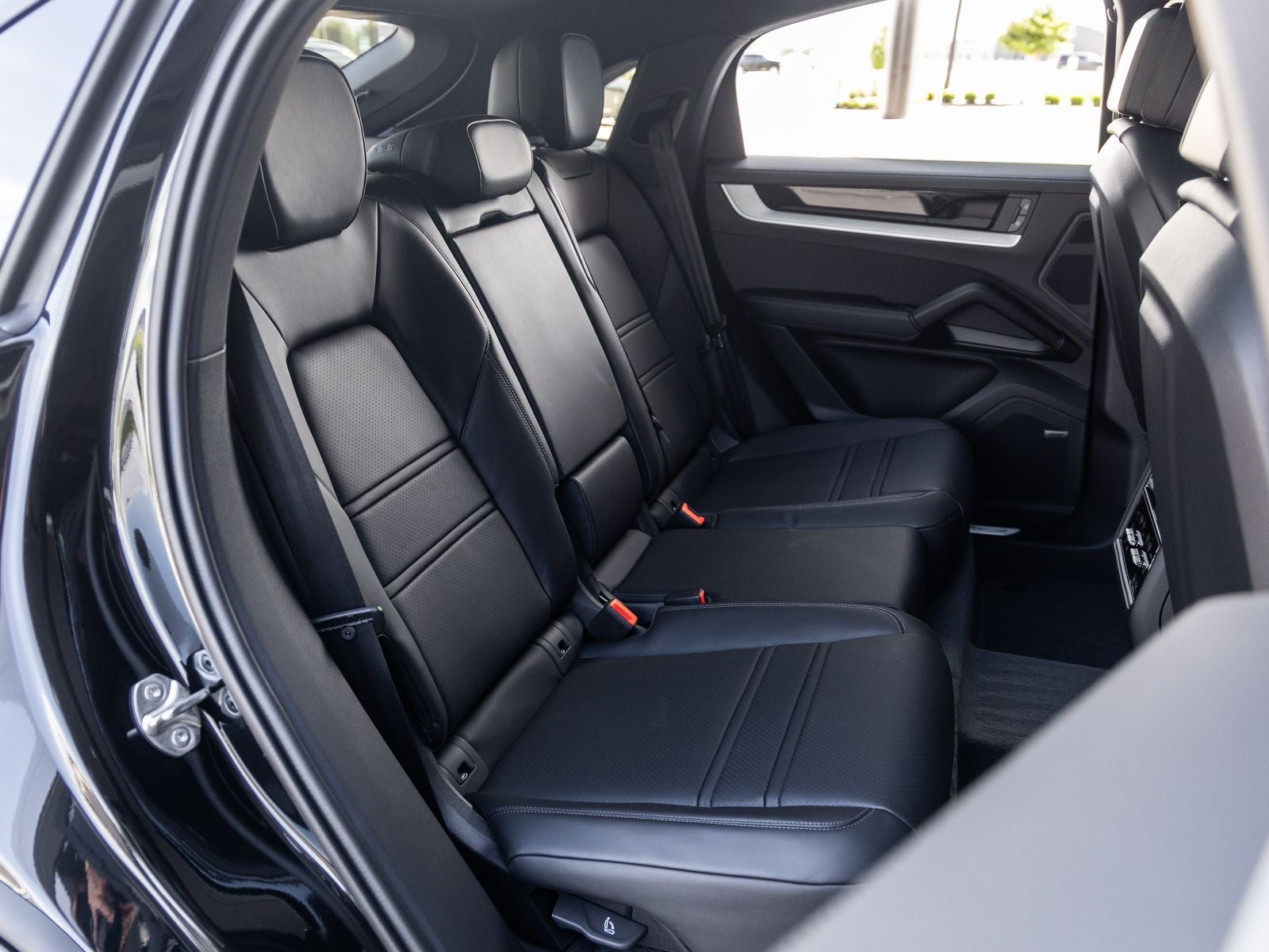 2026 Porsche Cayenne E-Hybrid Coupe