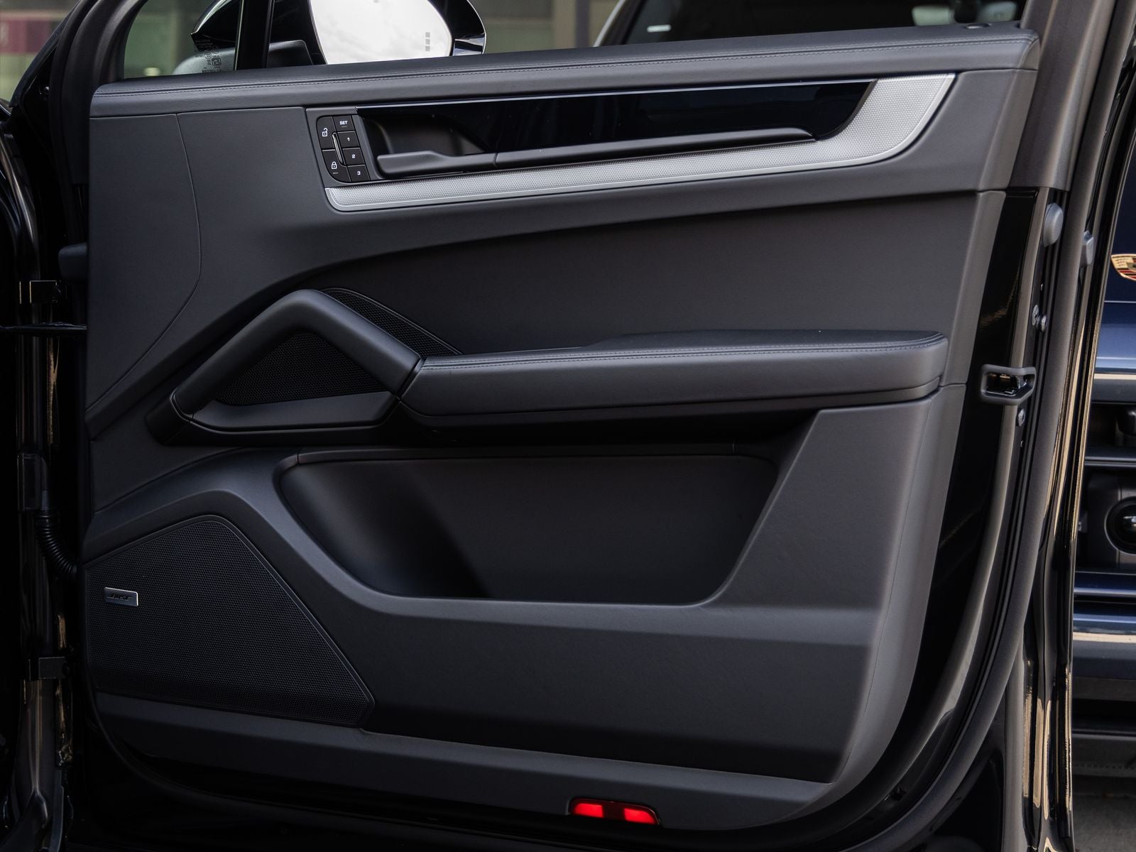 2026 Porsche Cayenne E-Hybrid Coupe