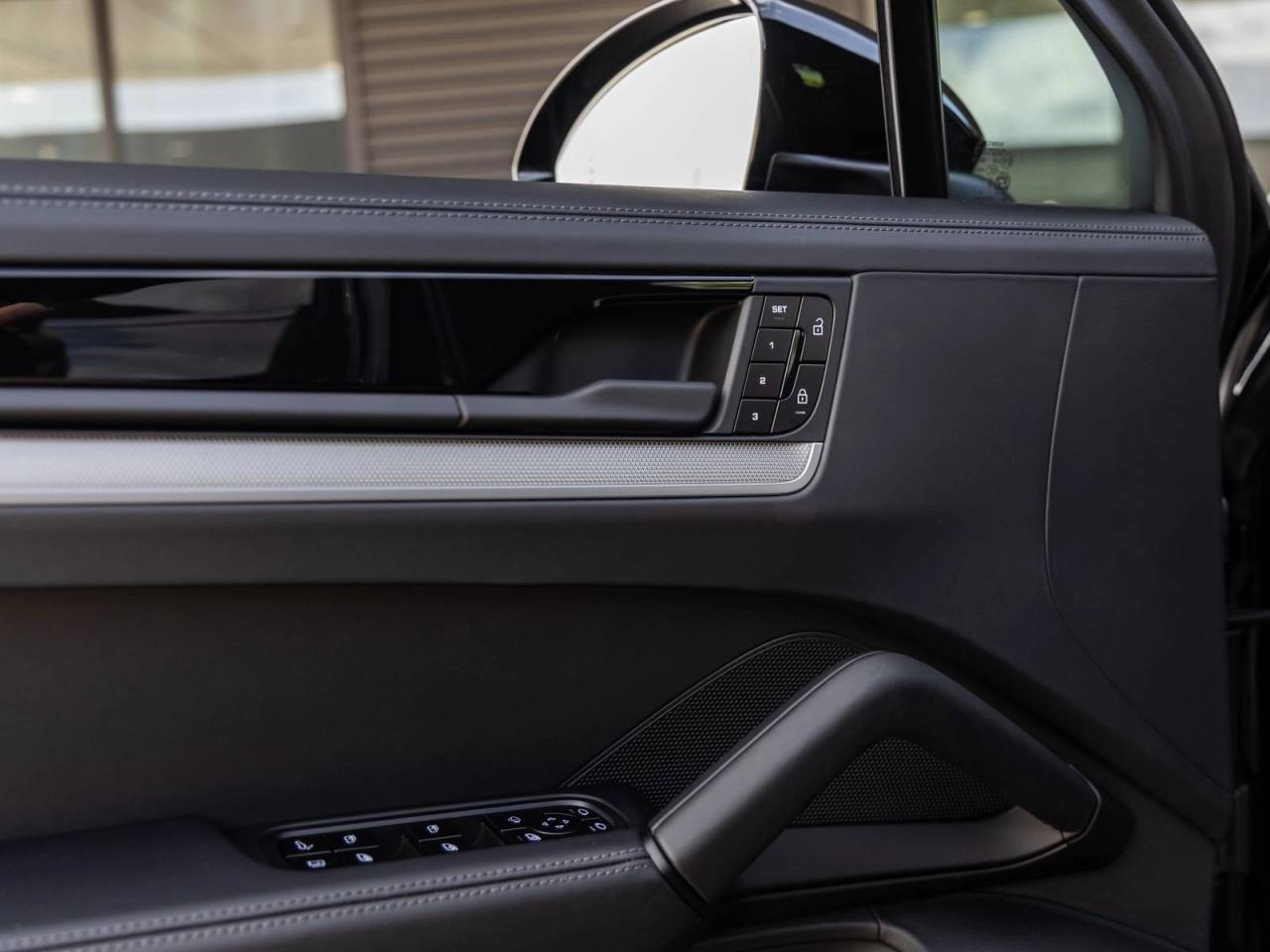 2026 Porsche Cayenne E-Hybrid Coupe