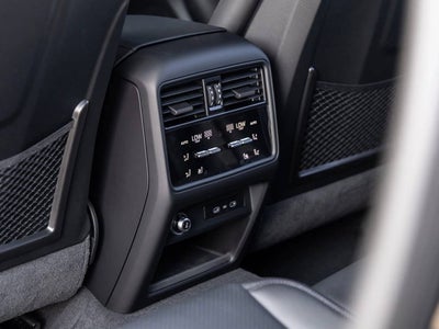 2026 Porsche Cayenne E-Hybrid Coupe