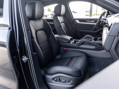 2026 Porsche Cayenne E-Hybrid Coupe