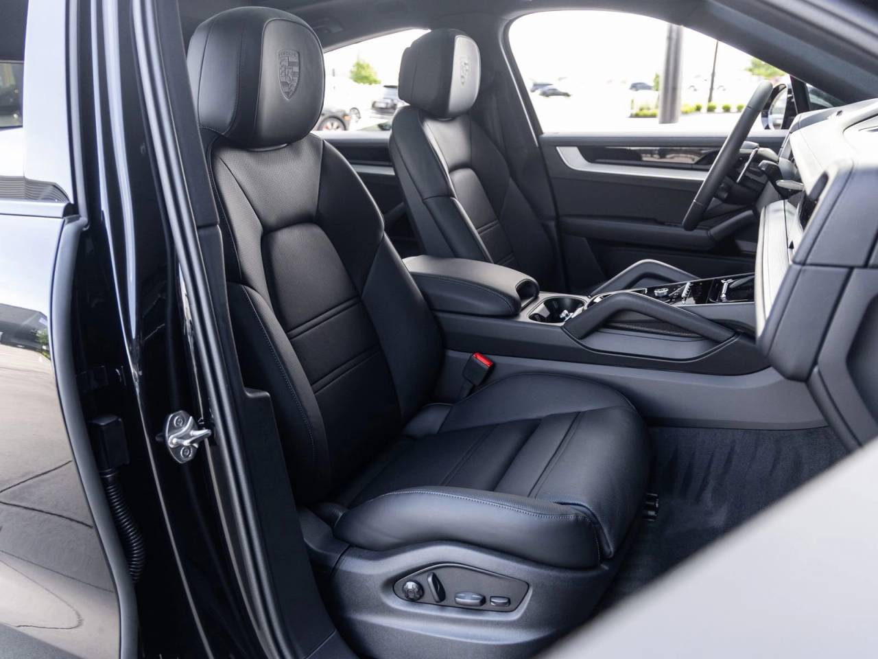 2026 Porsche Cayenne E-Hybrid Coupe