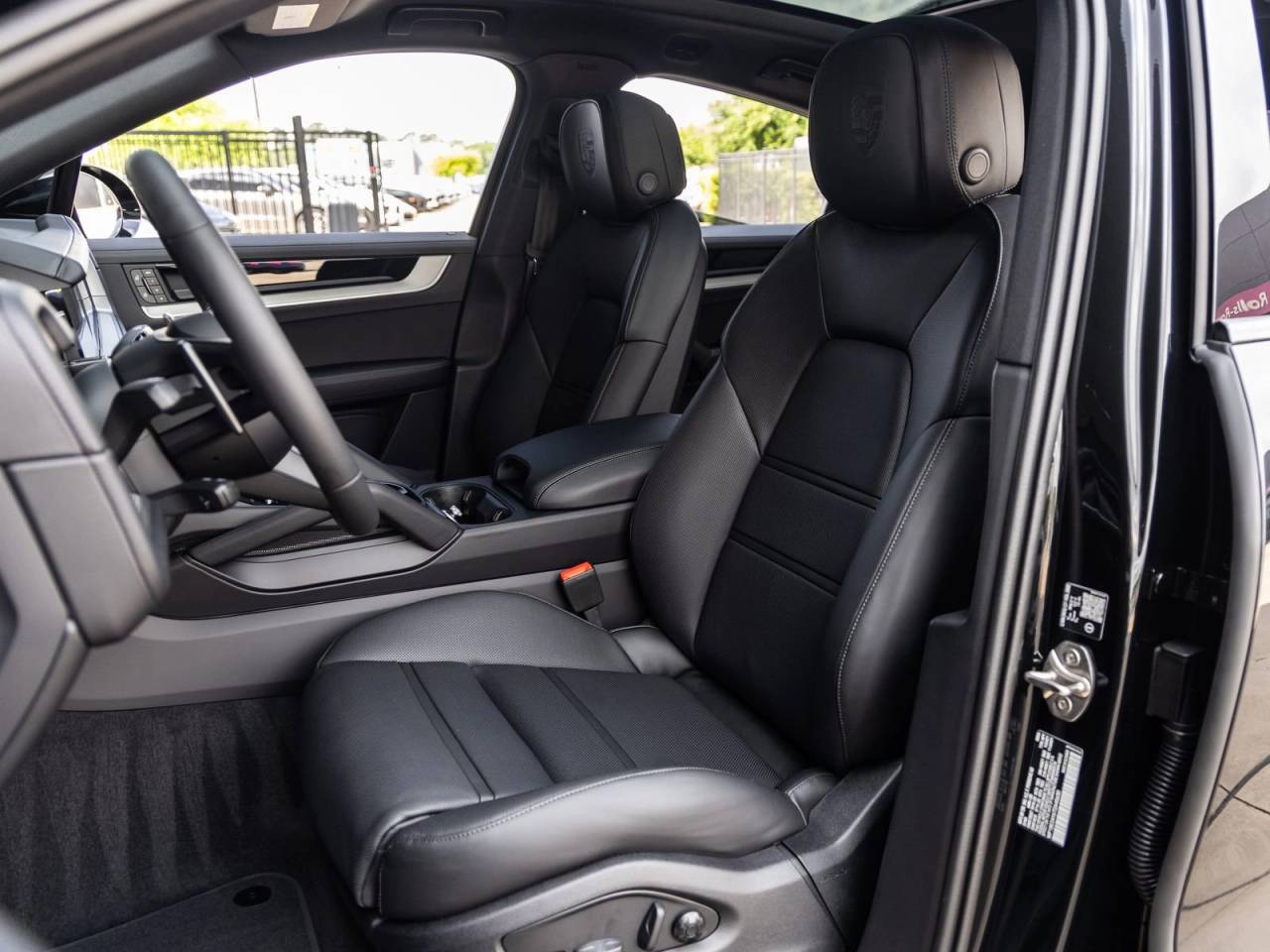 2026 Porsche Cayenne E-Hybrid Coupe