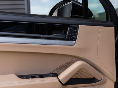 2026 Porsche Cayenne E-Hybrid Coupe