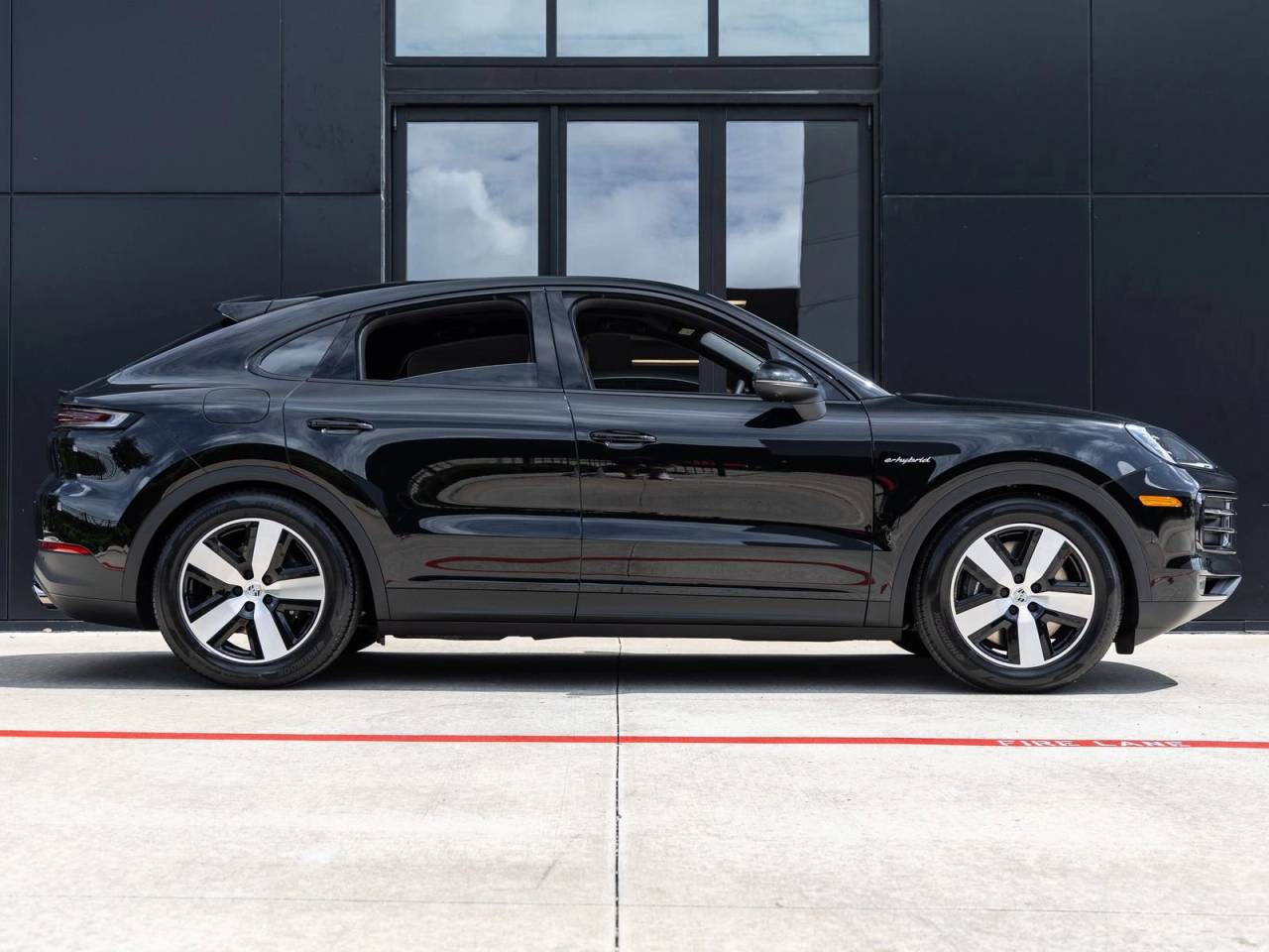 2026 Porsche Cayenne E-Hybrid Coupe