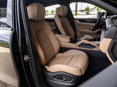 2026 Porsche Cayenne E-Hybrid Coupe
