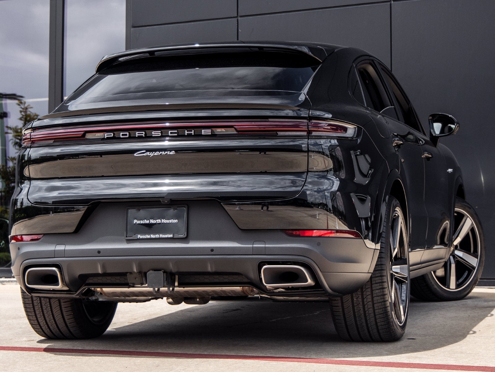 2025 Porsche Cayenne Cayenne E-Hybrid Coupe