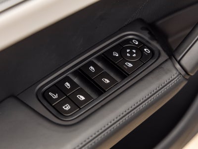 2025 Porsche Cayenne Cayenne E-Hybrid Coupe