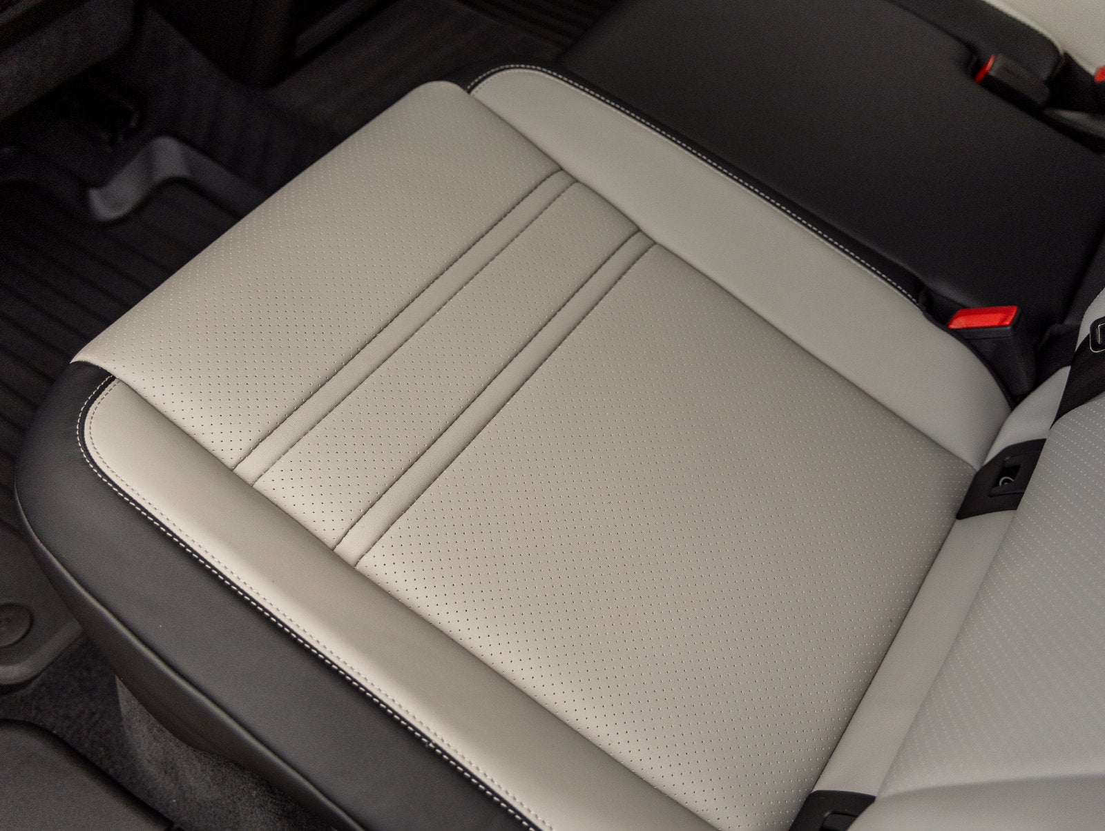 2025 Porsche Cayenne Cayenne E-Hybrid Coupe