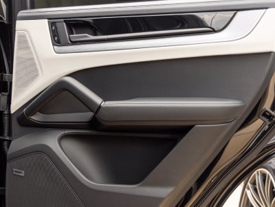 2025 Porsche Cayenne Cayenne E-Hybrid Coupe