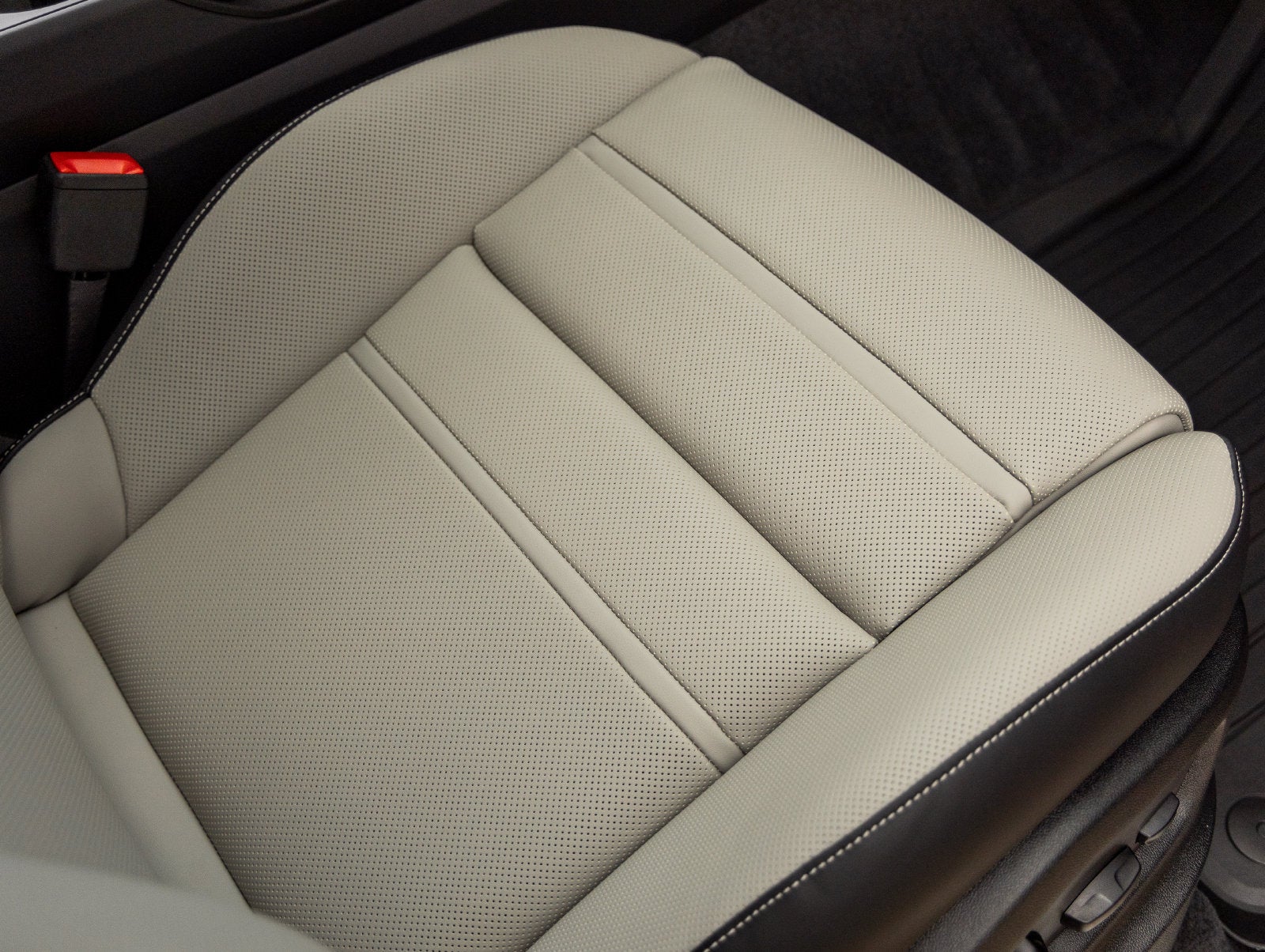 2025 Porsche Cayenne Cayenne E-Hybrid Coupe