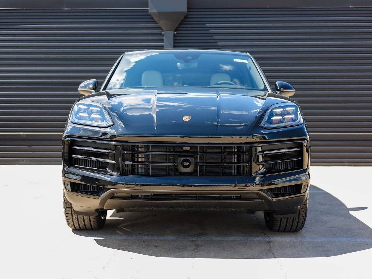 2025 Porsche Cayenne E-Hybrid Coupe