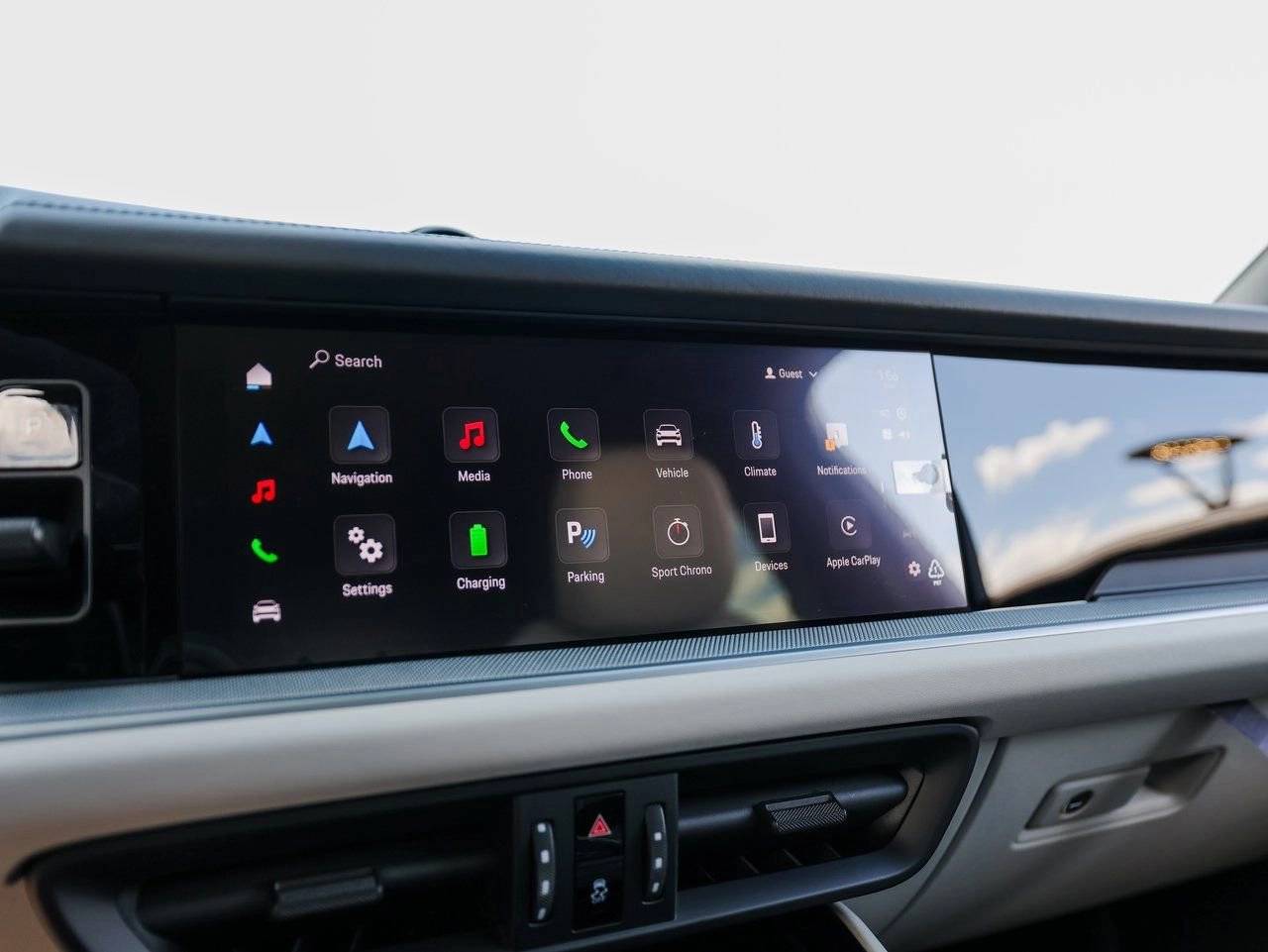 2025 Porsche Cayenne E-Hybrid Coupe