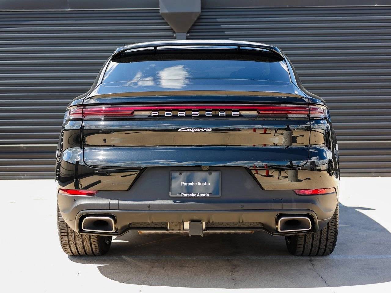 2025 Porsche Cayenne E-Hybrid Coupe