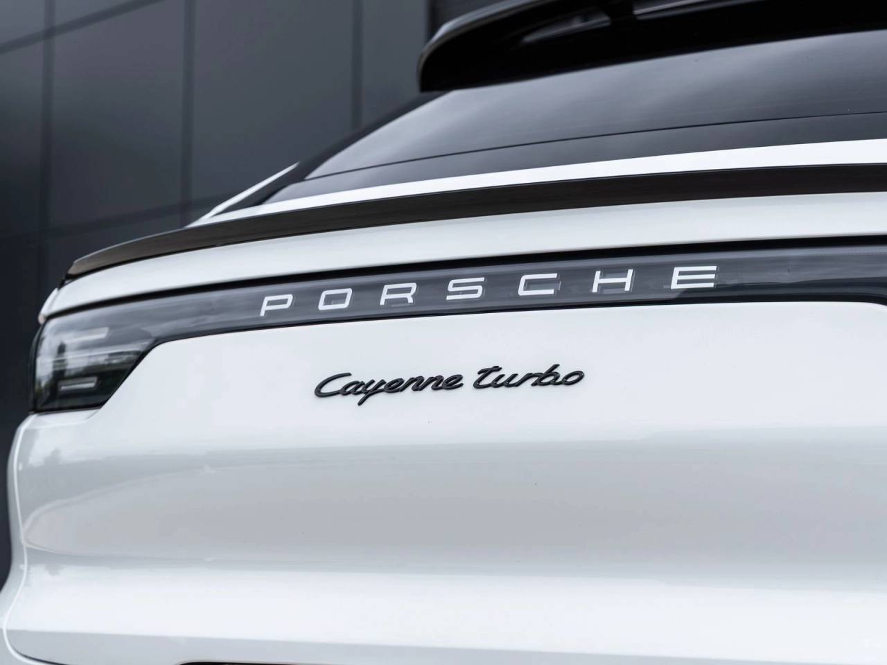 2023 Porsche Cayenne Turbo Coupe
