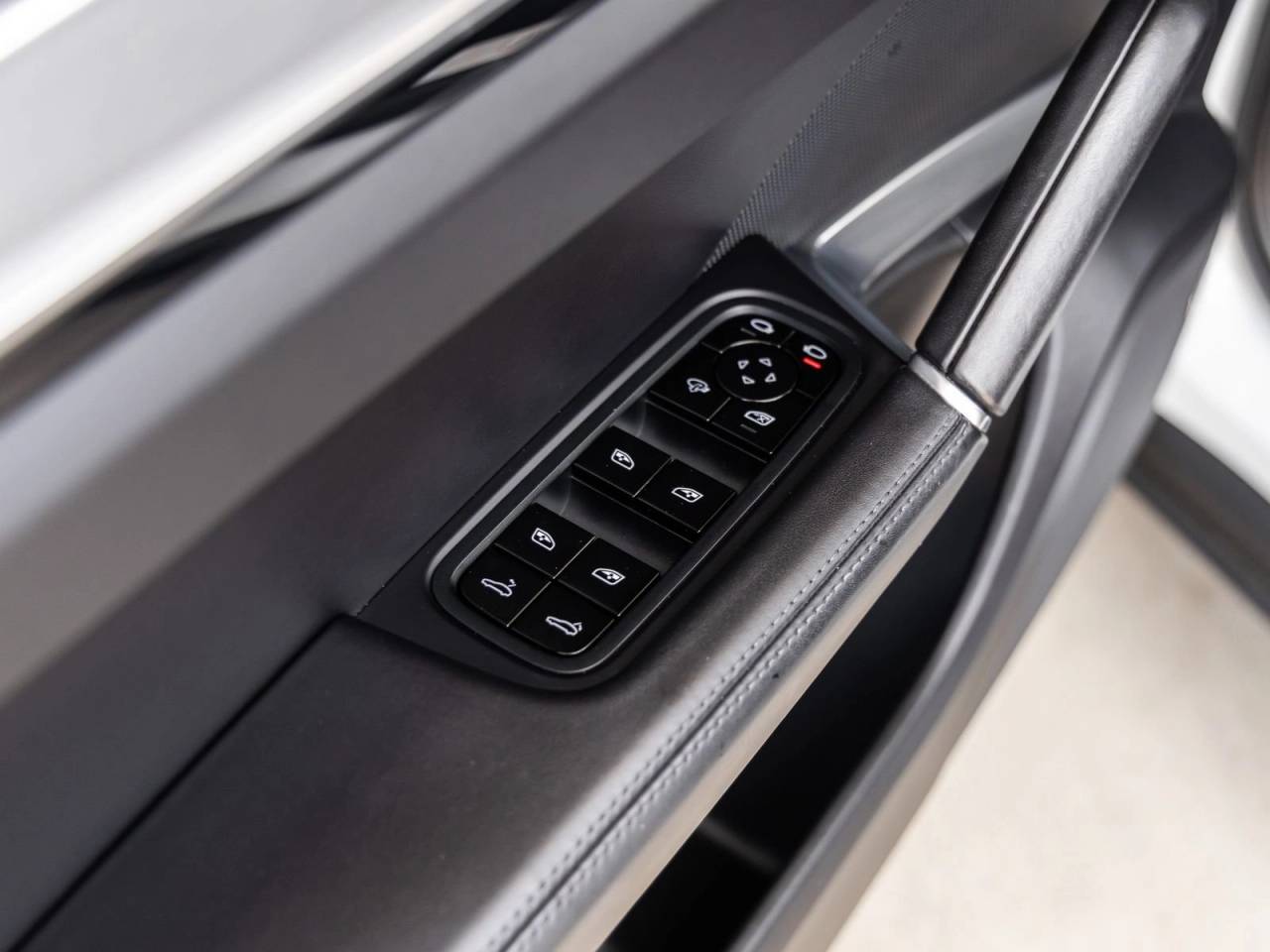 2020 Porsche Cayenne Cayenne Turbo Coupe